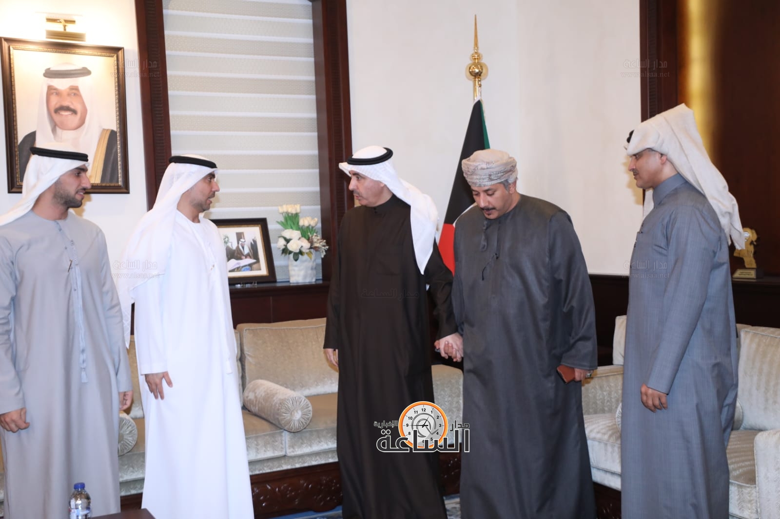 Madar Al-Saa Images 0.3803785518212379