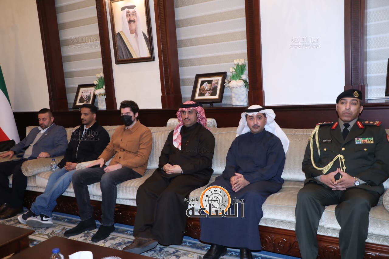 Madar Al-Saa Images 0.9808516673815617