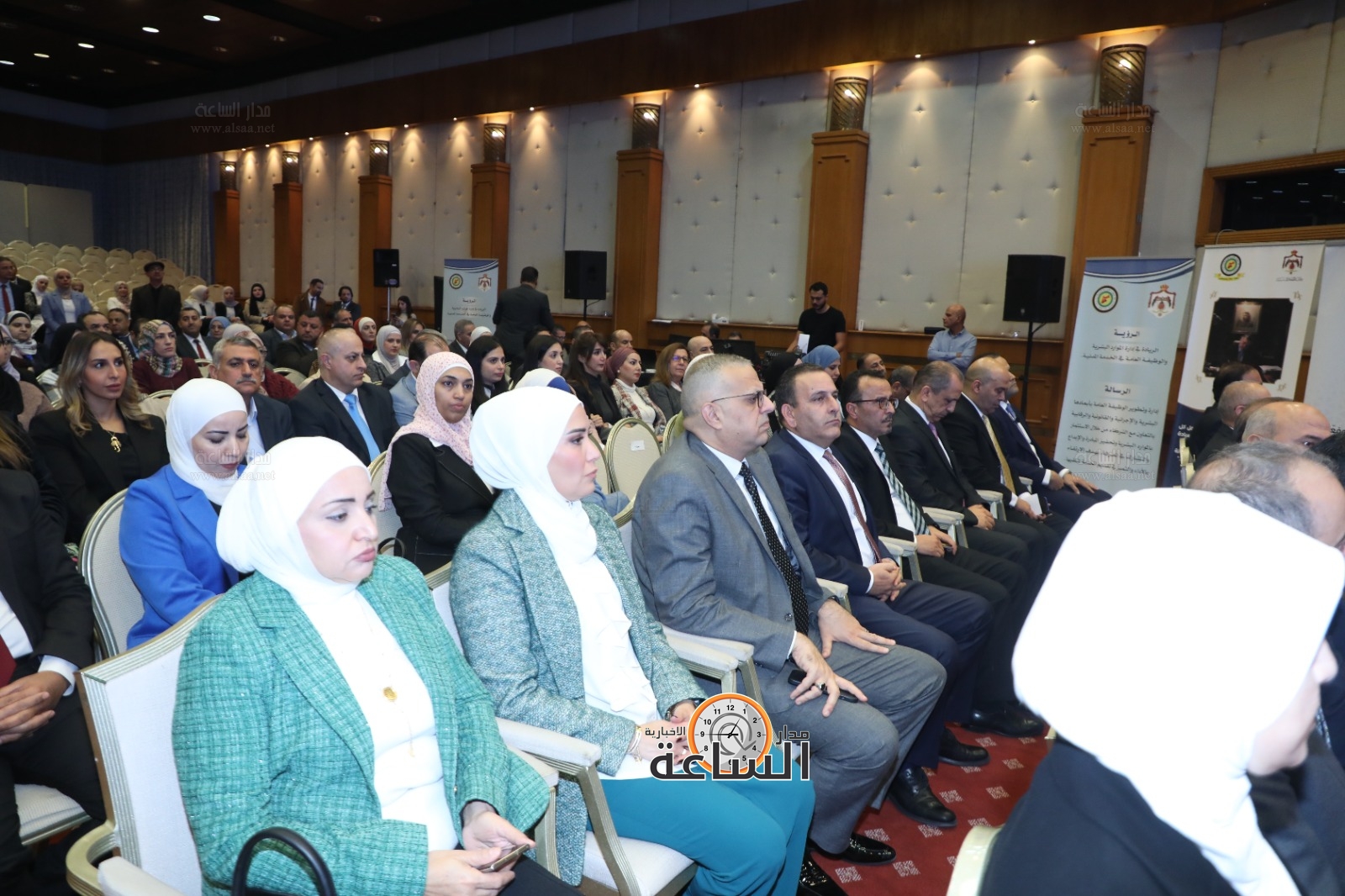 Madar Al-Saa Images 0.9104599181180819