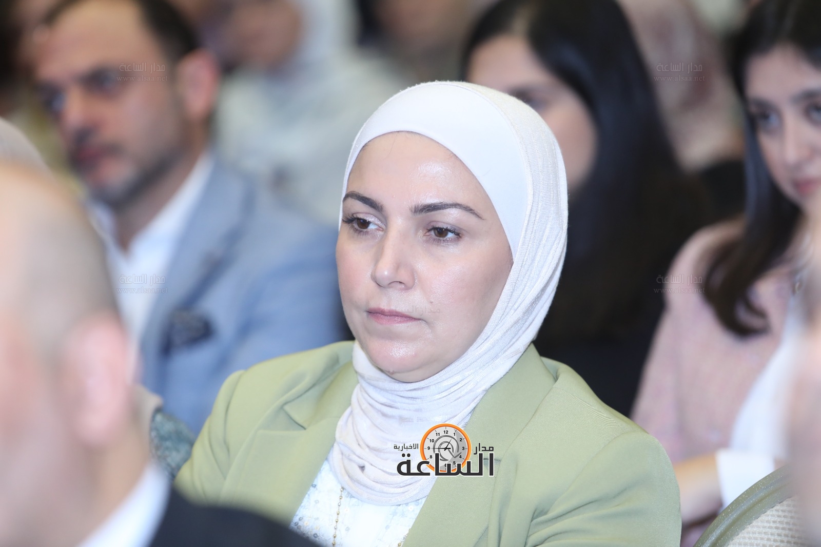 Madar Al-Saa Images 0.5410801894064947