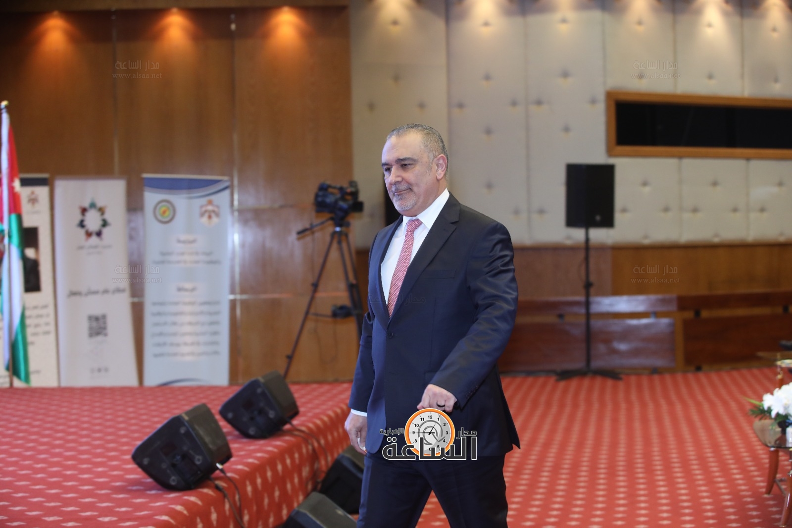 Madar Al-Saa Images 0.26843663350278635