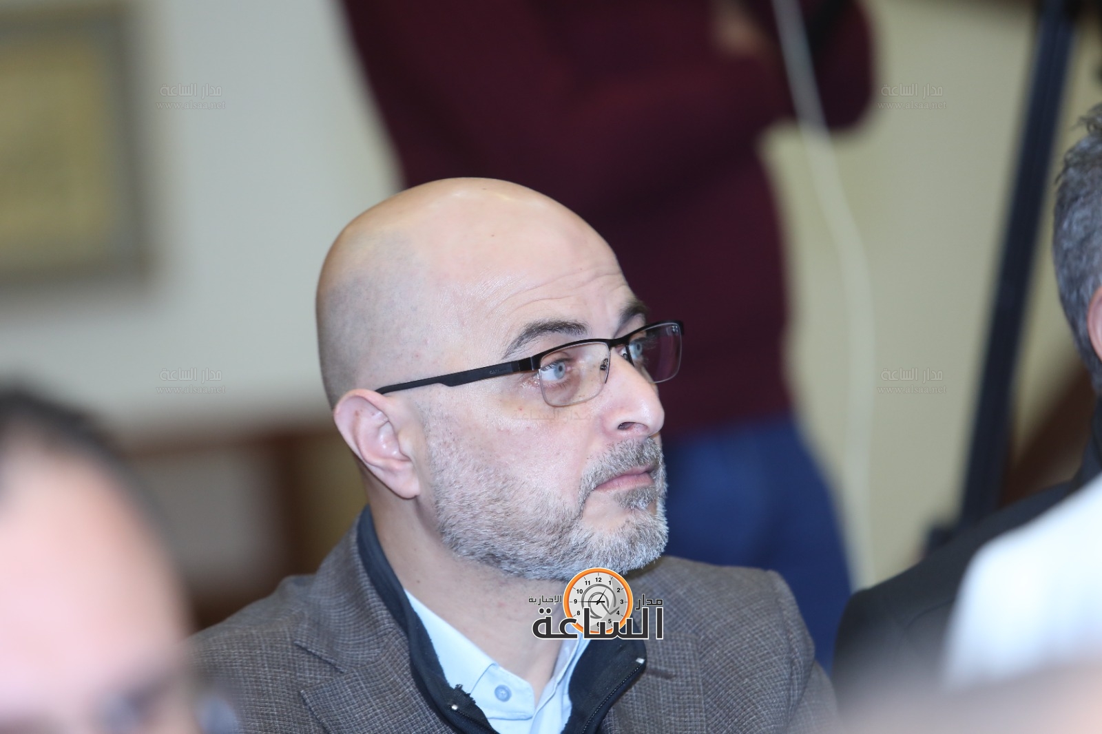 Madar Al-Saa Images 0.158179875225402