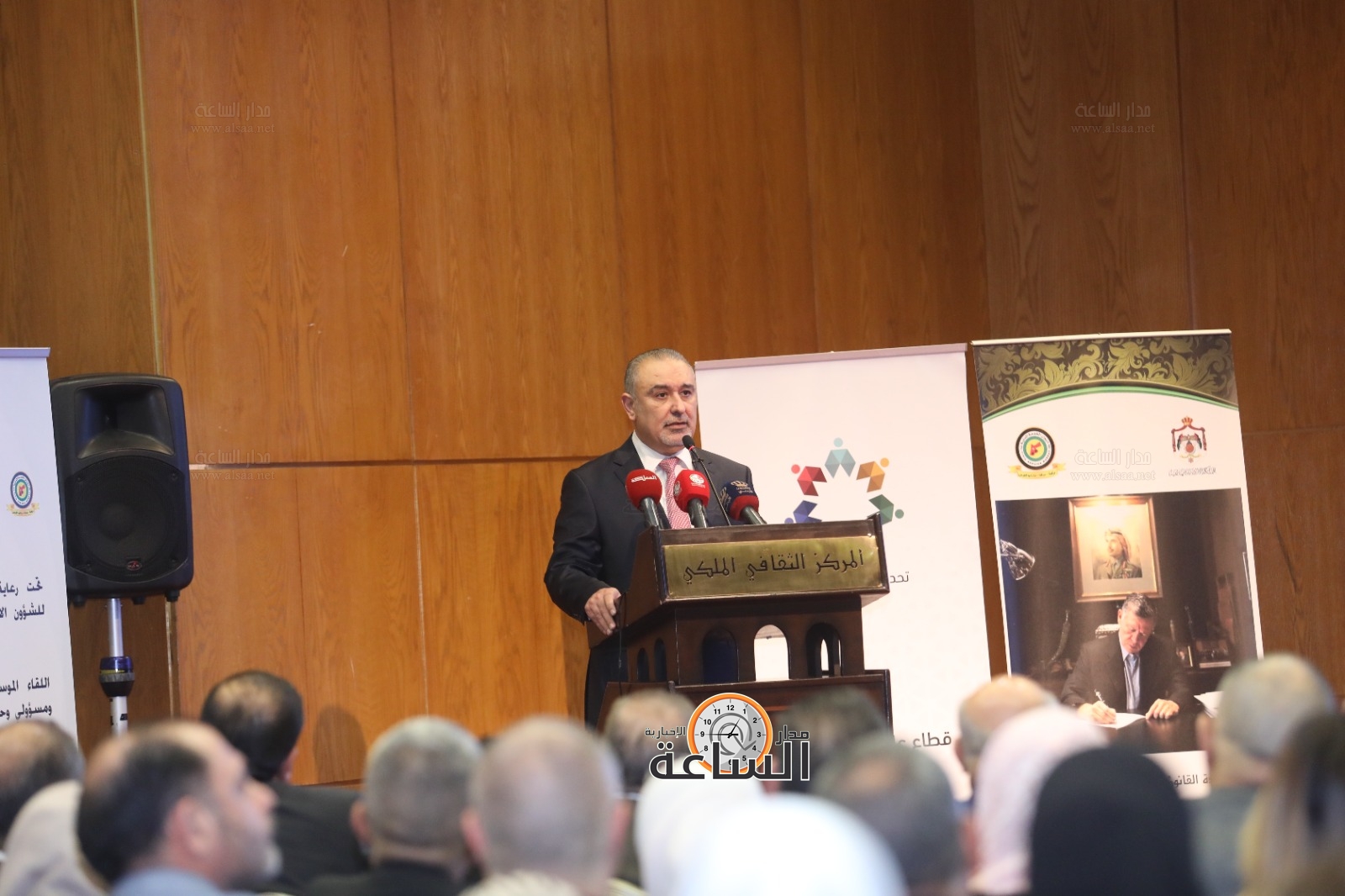 Madar Al-Saa Images 0.9157360084535013