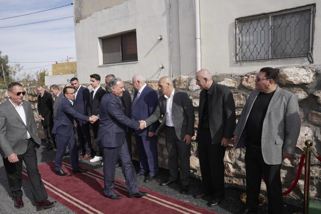 Madar Al-Saa Images 0.03154511526449144