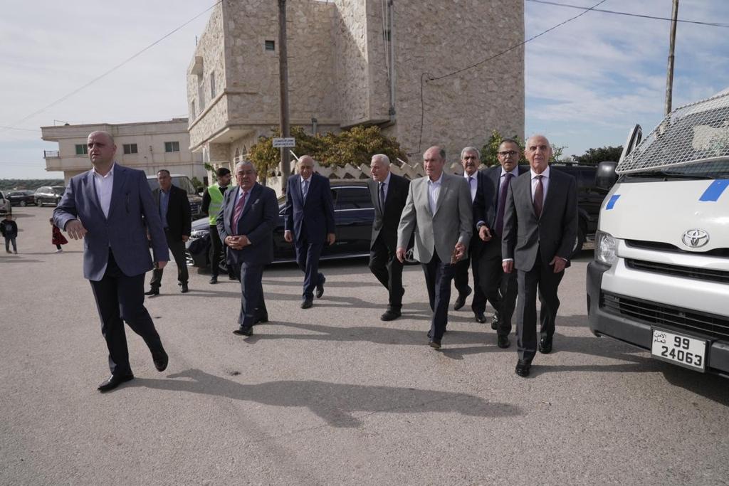 Madar Al-Saa Images 0.6514866247858118