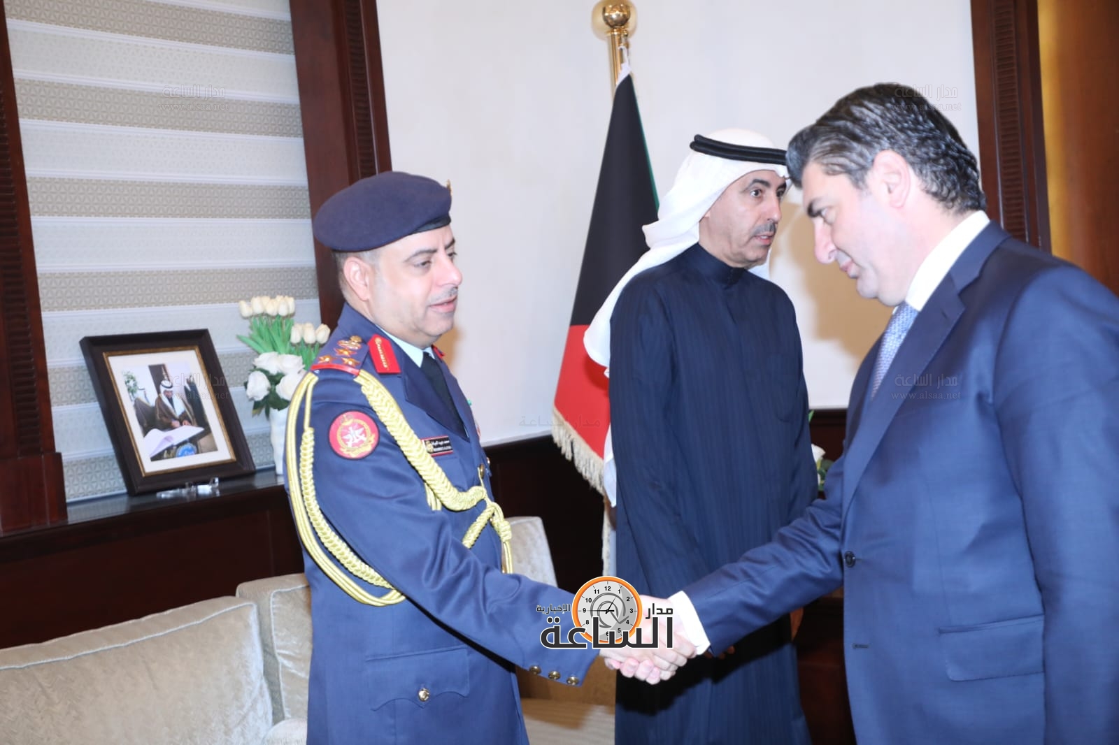 Madar Al-Saa Images 0.6113839851546008