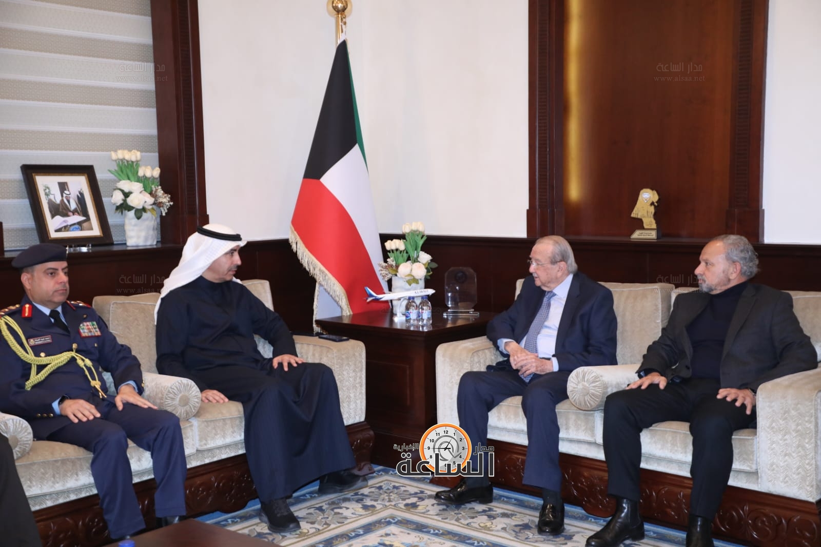 Madar Al-Saa Images 0.9220284836443875