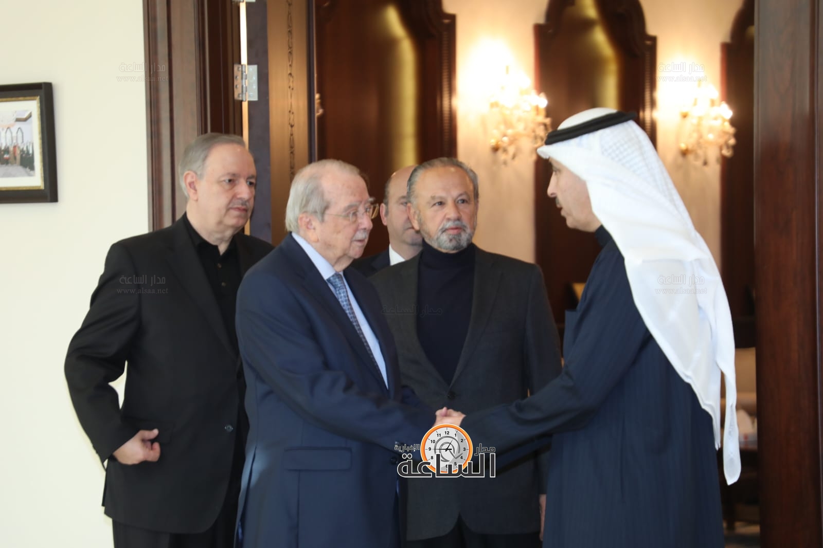 Madar Al-Saa Images 0.10549817701372599