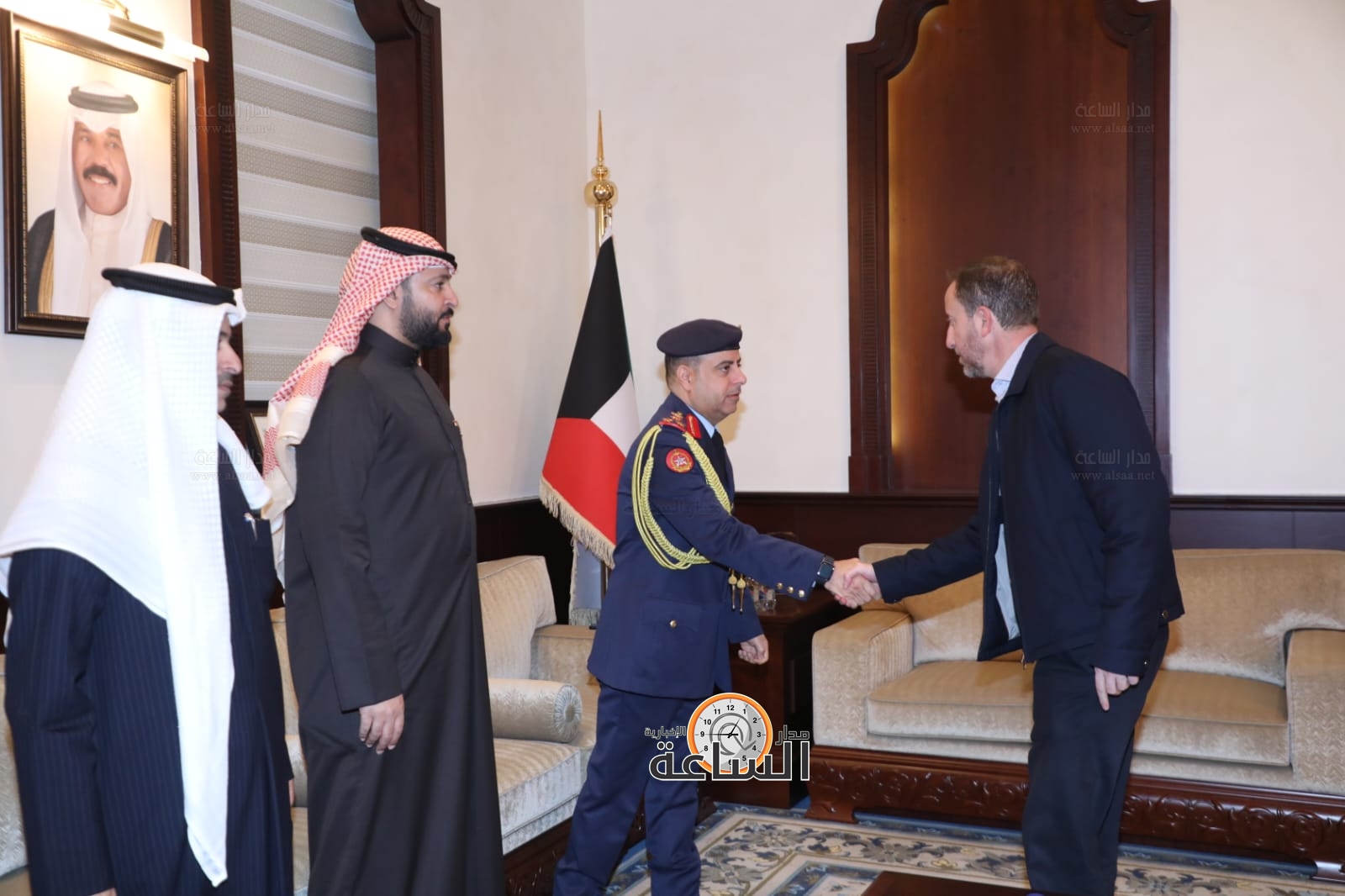 Madar Al-Saa Images 0.15696642714533904