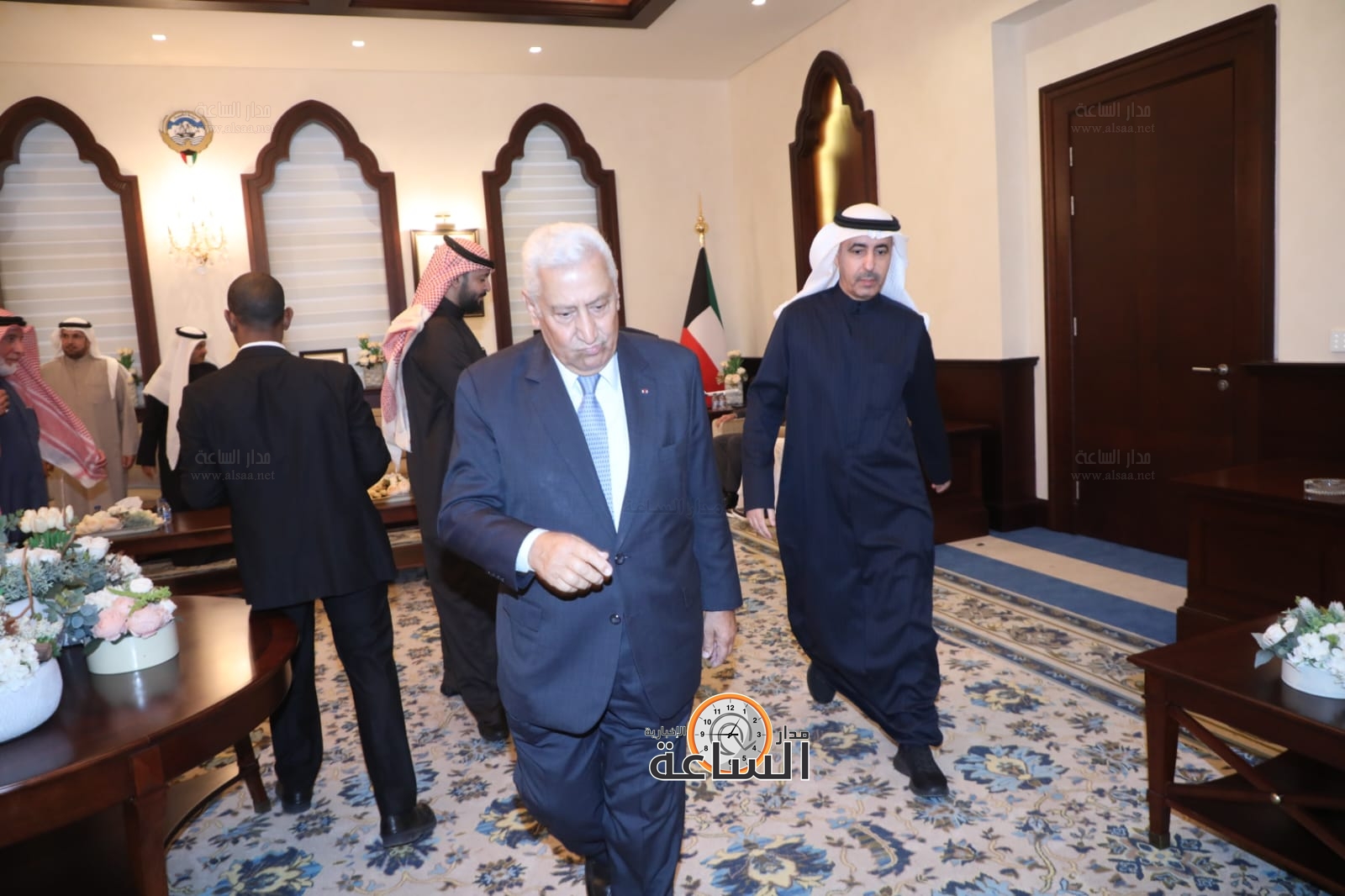 Madar Al-Saa Images 0.5755173168001295