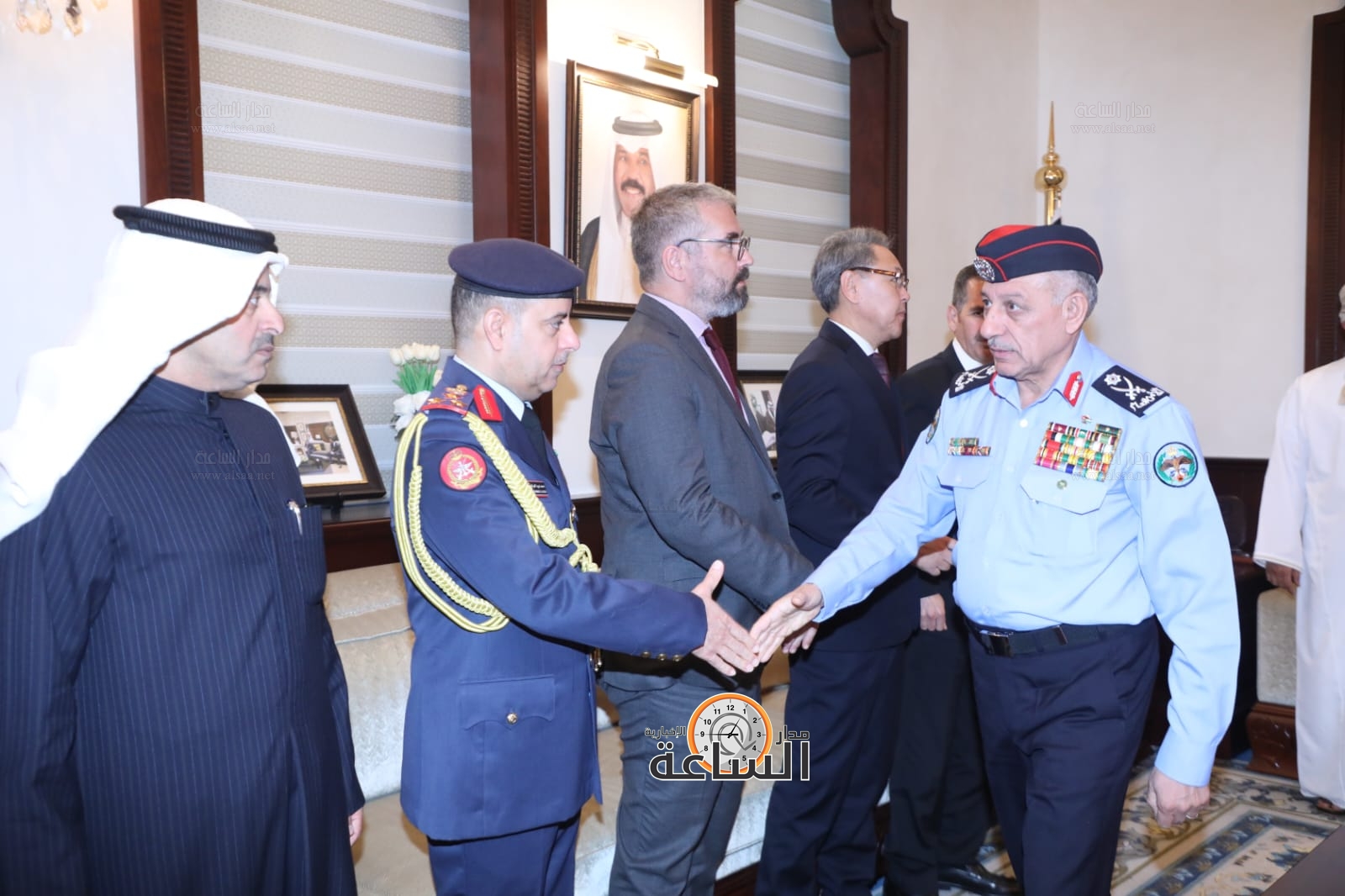 Madar Al-Saa Images 0.6128408618901677