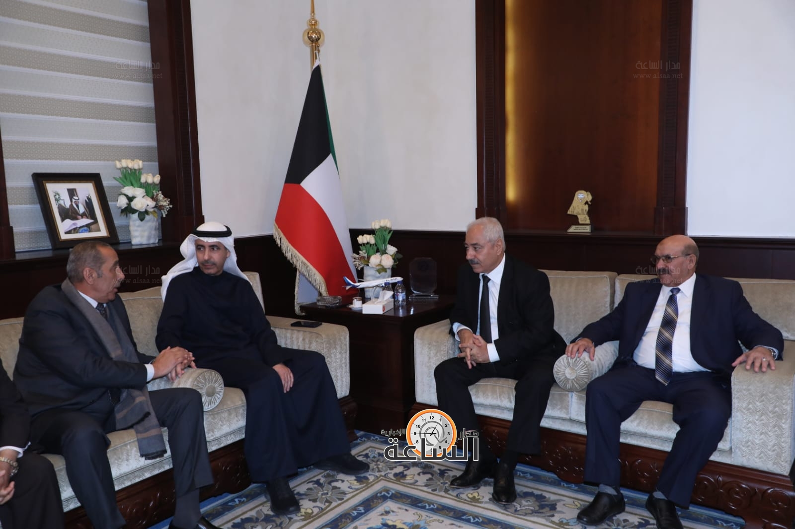 Madar Al-Saa Images 0.9635491007818728