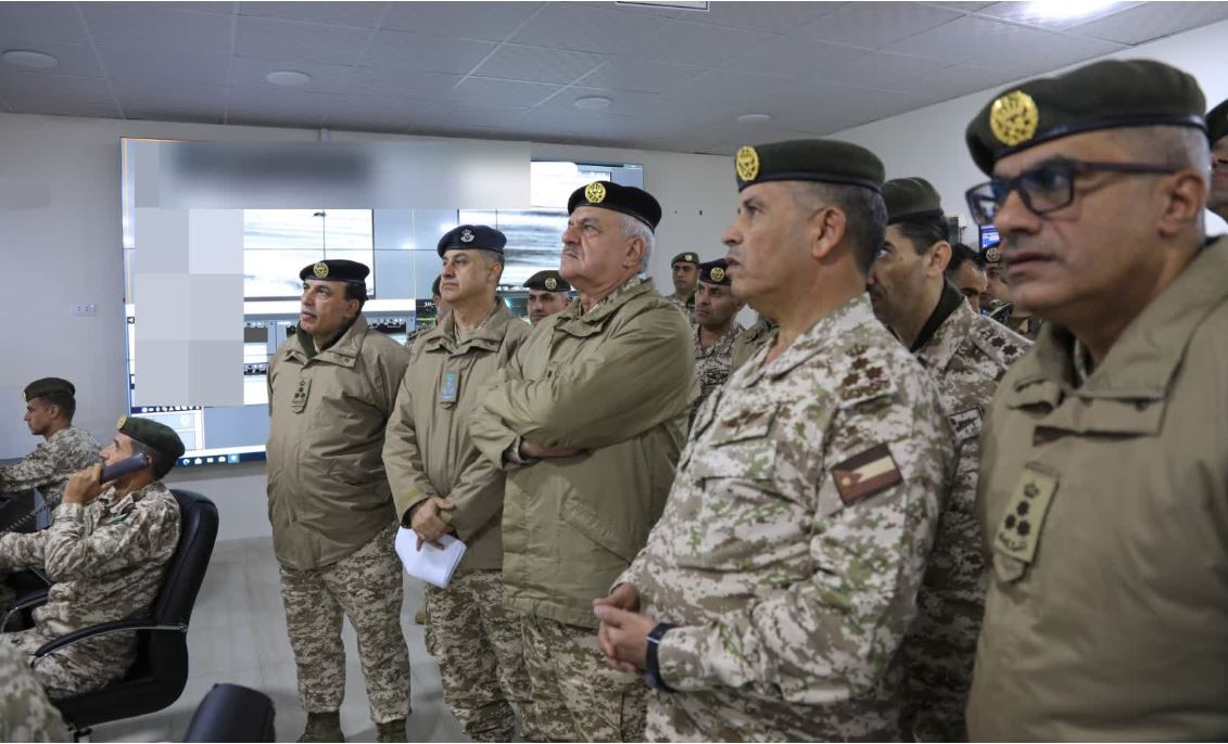 Madar Al-Saa Images 0.11810319879524522