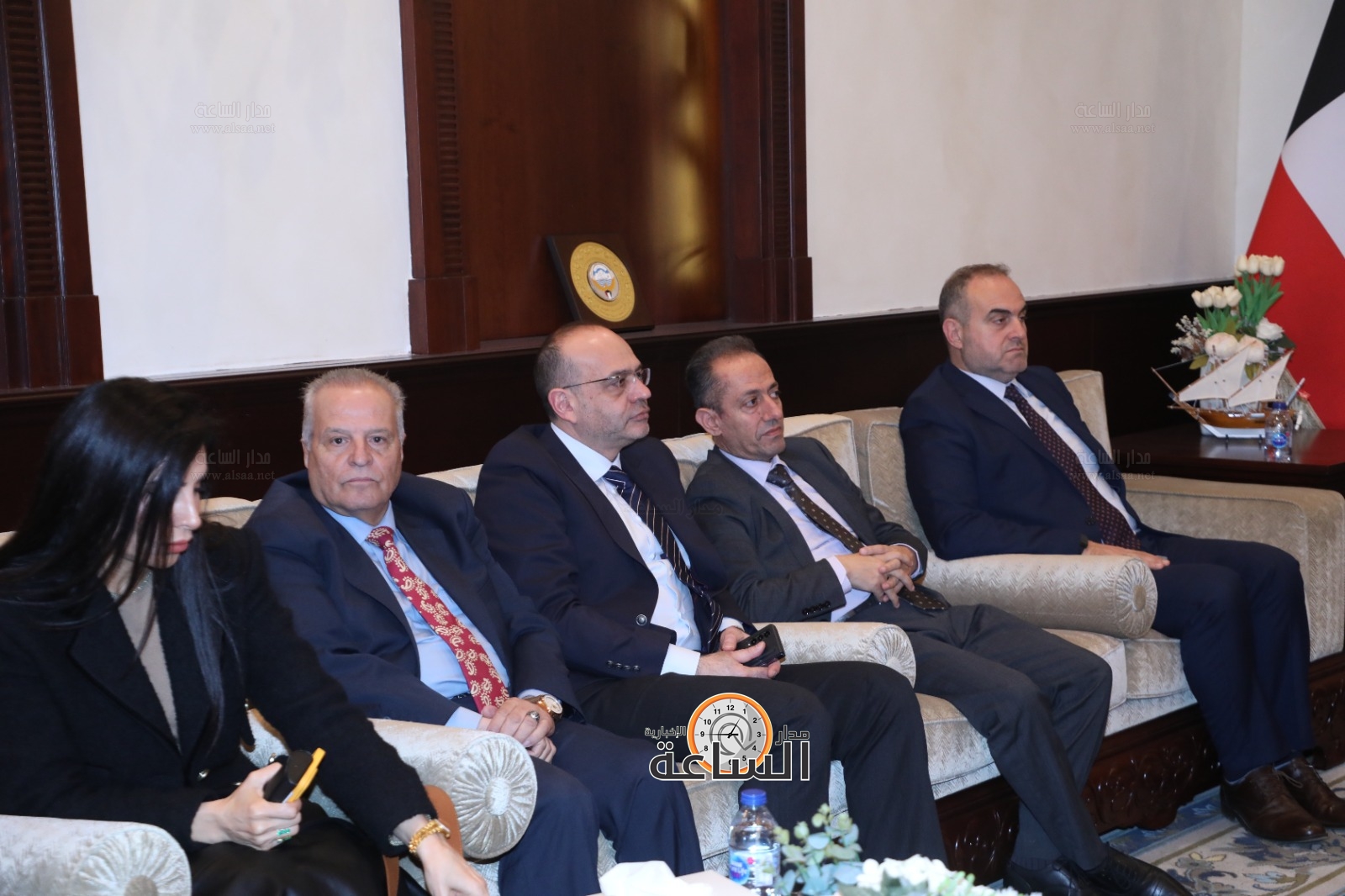 Madar Al-Saa Images 0.5385464839914125