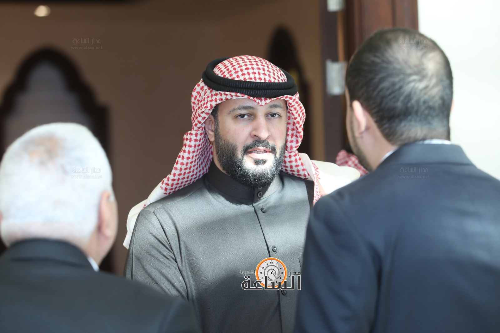 Madar Al-Saa Images 0.42638890911536453