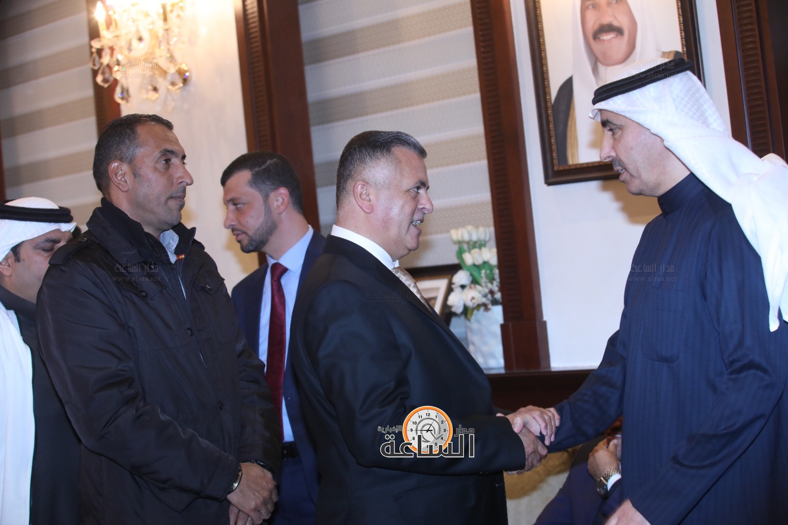 Madar Al-Saa Images 0.7963924682731487