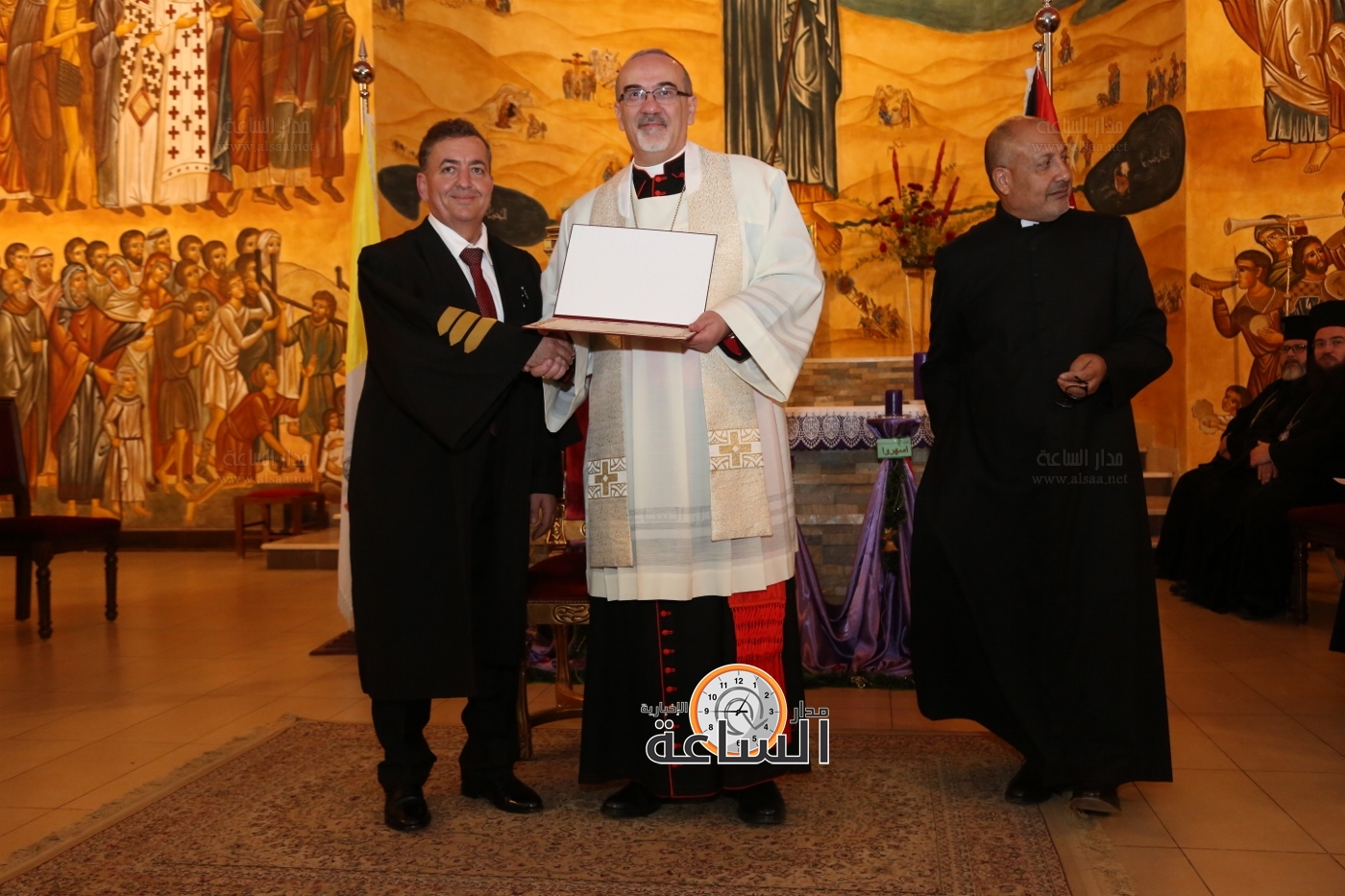 Madar Al-Saa Images 0.15865337926673528