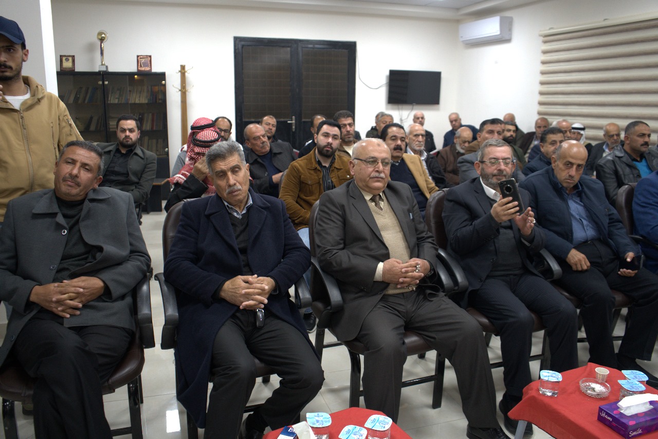 Madar Al-Saa Images 0.7764544179312365