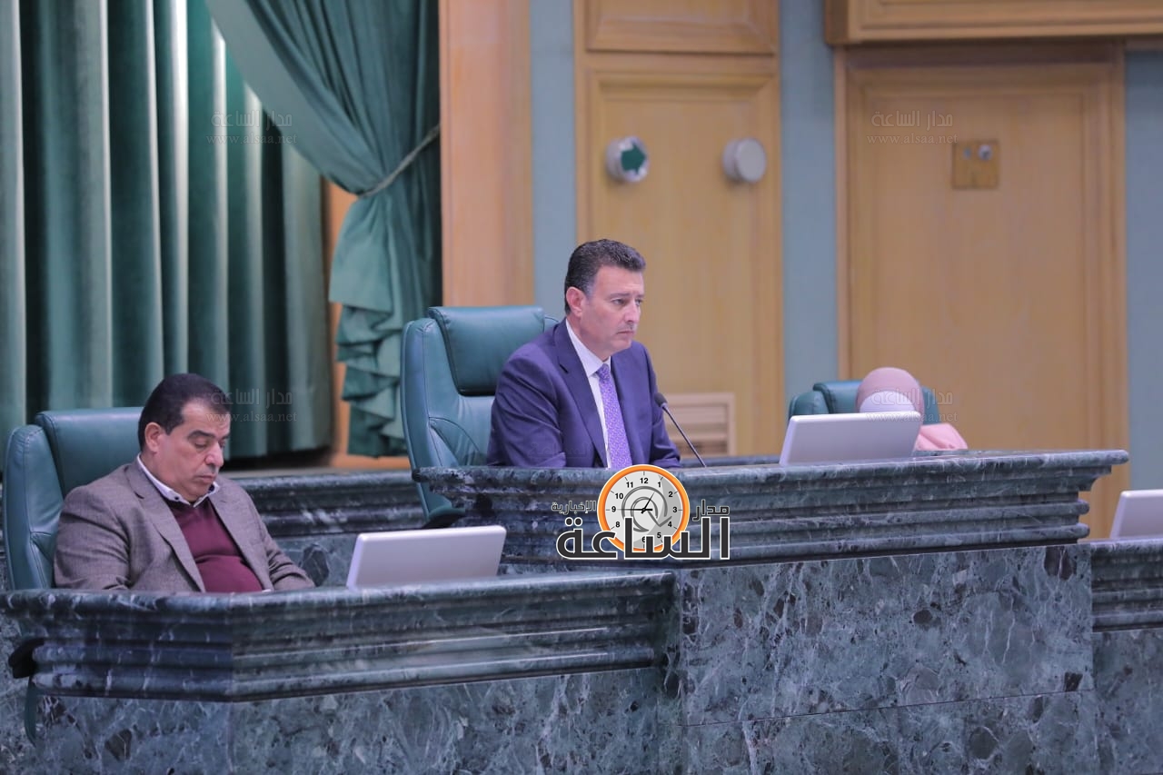 Madar Al-Saa Images 0.2581511438669448