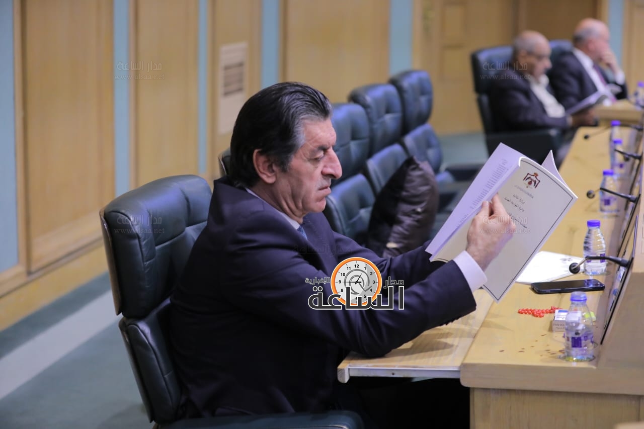 Madar Al-Saa Images 0.8452514597241645