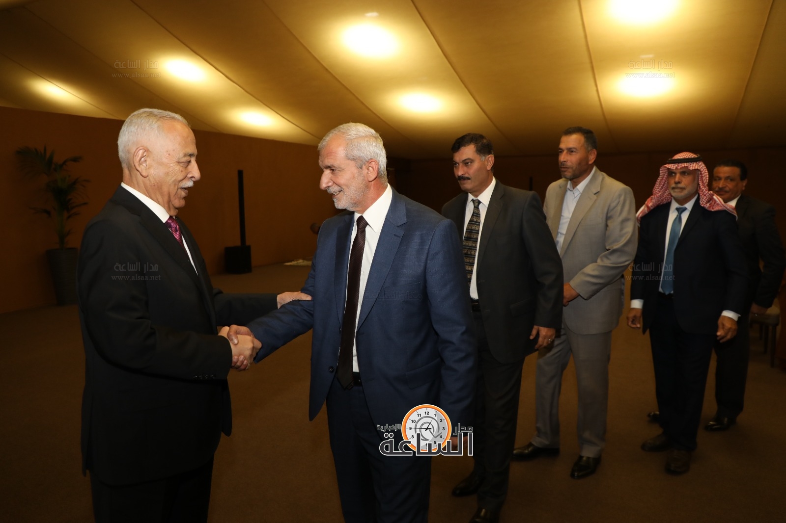 Madar Al-Saa Images 0.17600879714995776