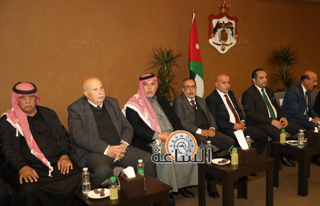 Madar Al-Saa Images 0.5800003824327491