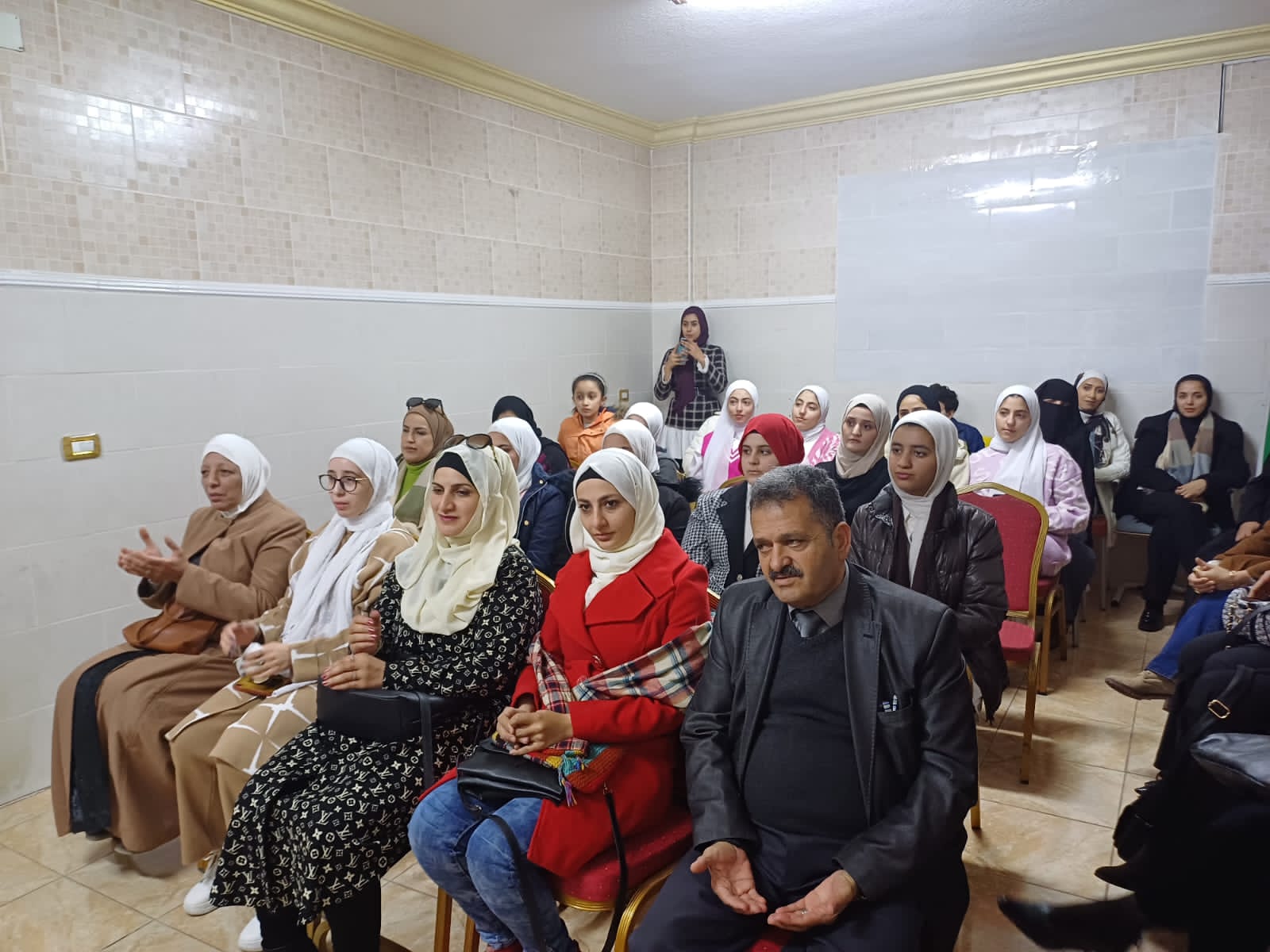 Madar Al-Saa Images 0.907886248043253