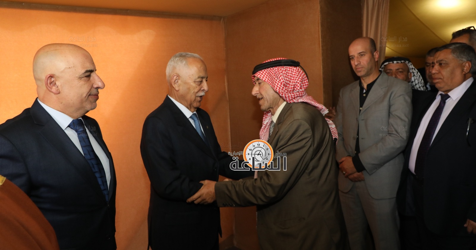 Madar Al-Saa Images 0.405539957178787