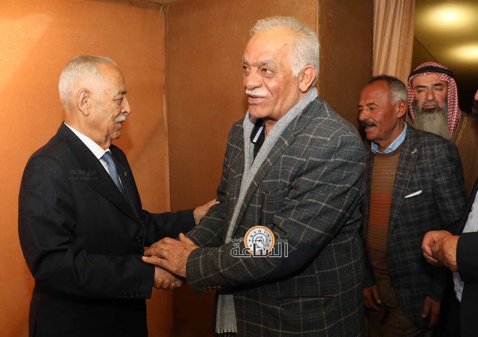 Madar Al-Saa Images 0.11781324097913792