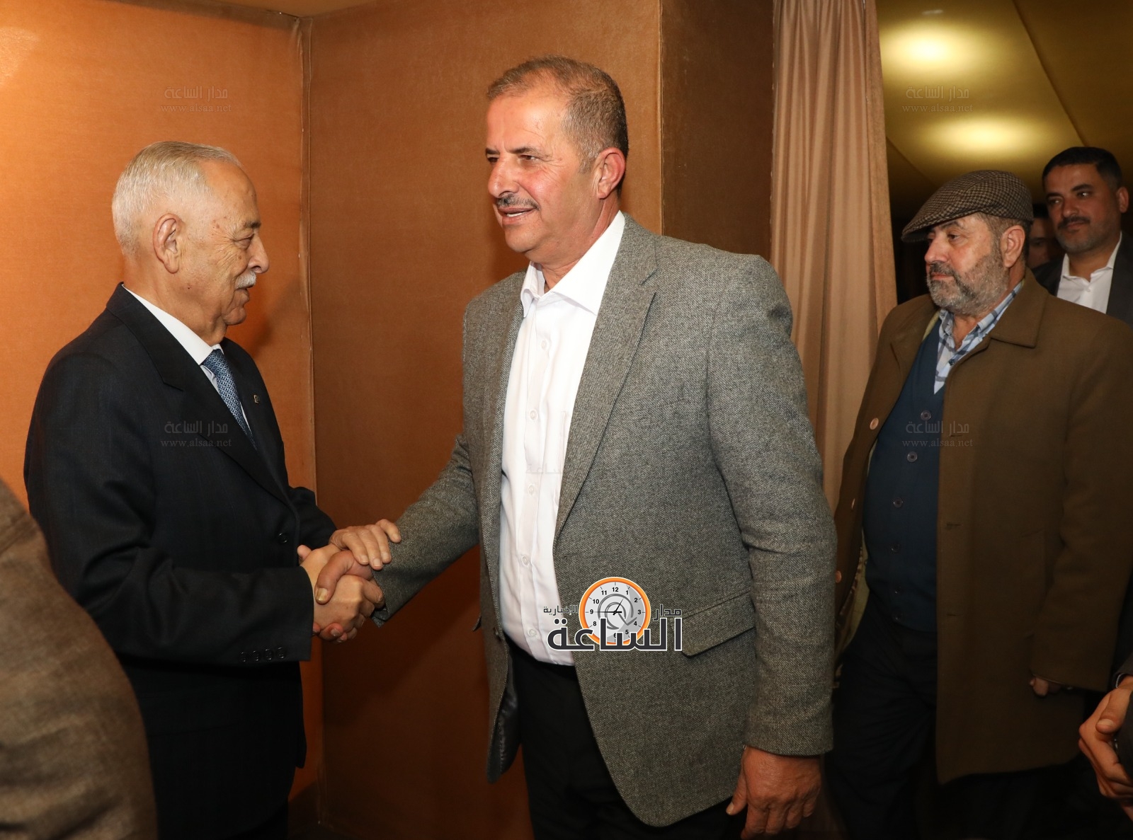 Madar Al-Saa Images 0.8118113553627269