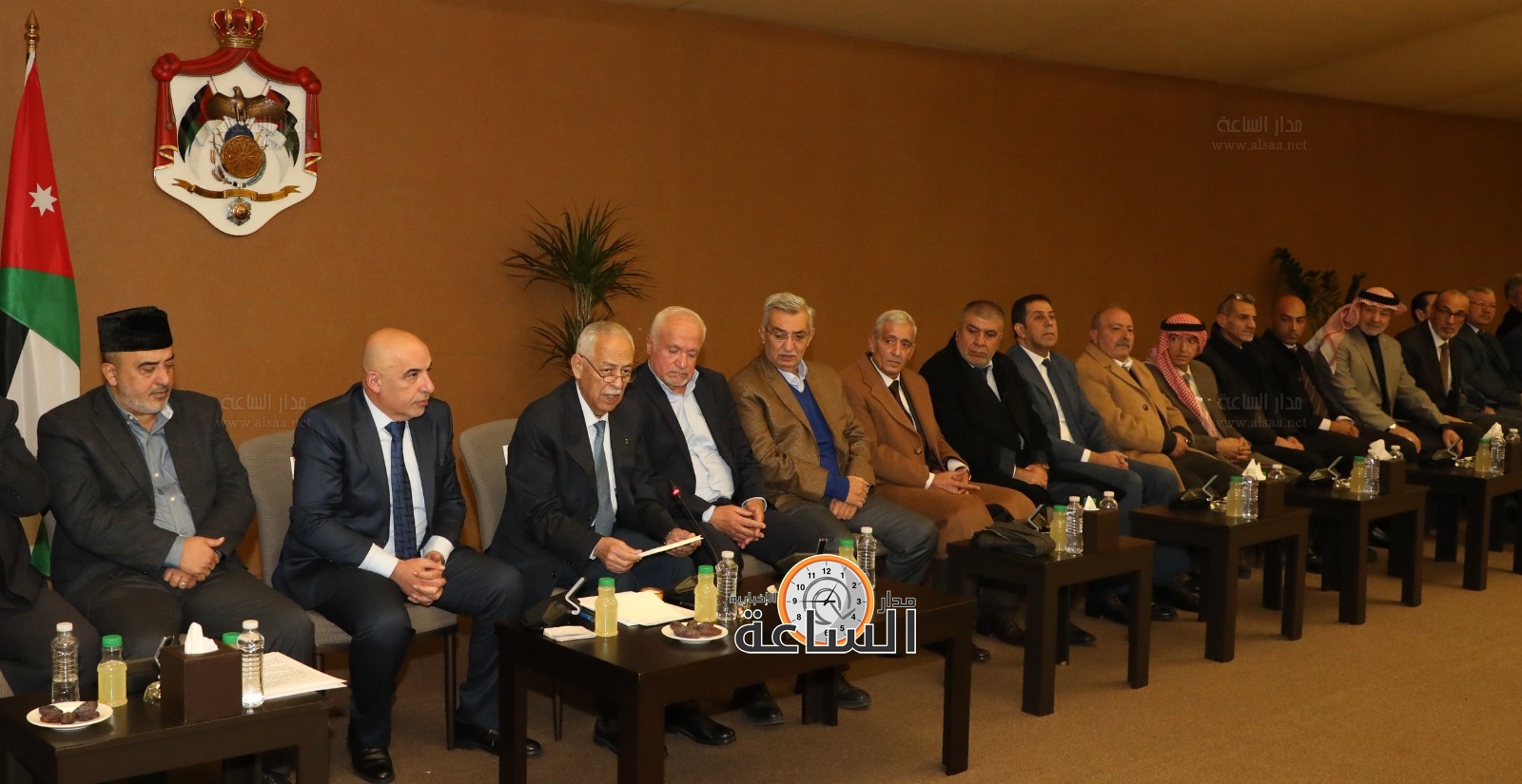 Madar Al-Saa Images 0.3401007832163343