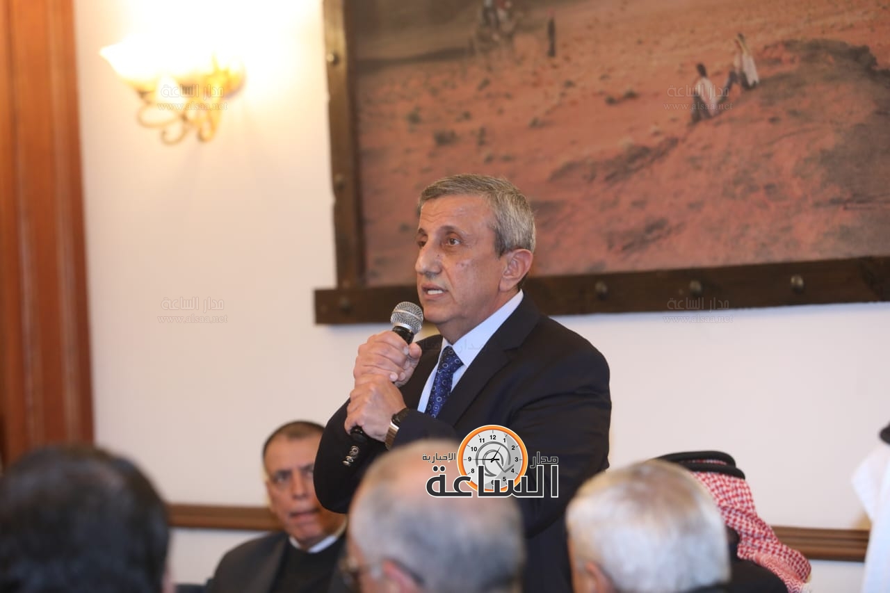 Madar Al-Saa Images 0.10672786874926143