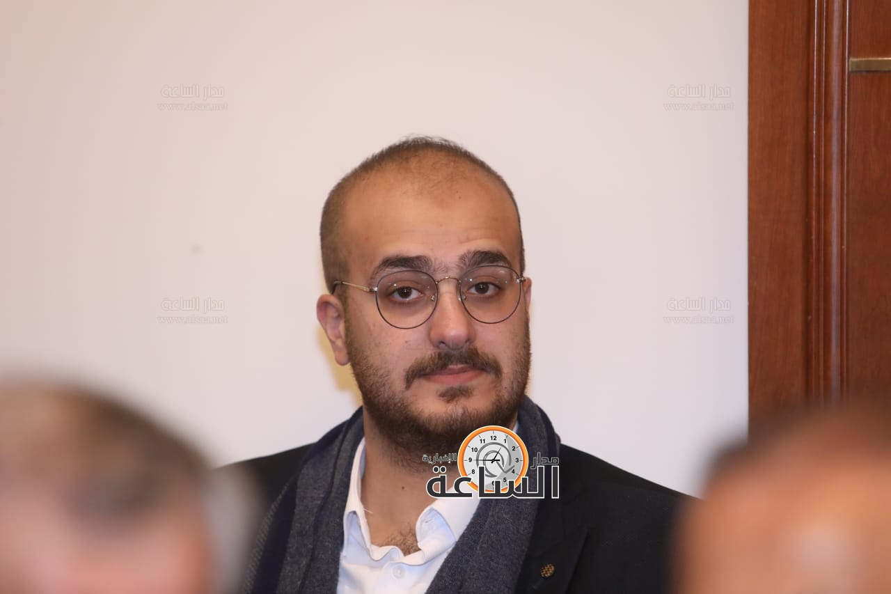 Madar Al-Saa Images 0.5970624037519621