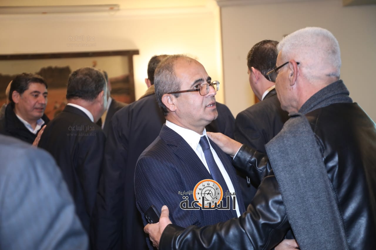 Madar Al-Saa Images 0.86062828117715