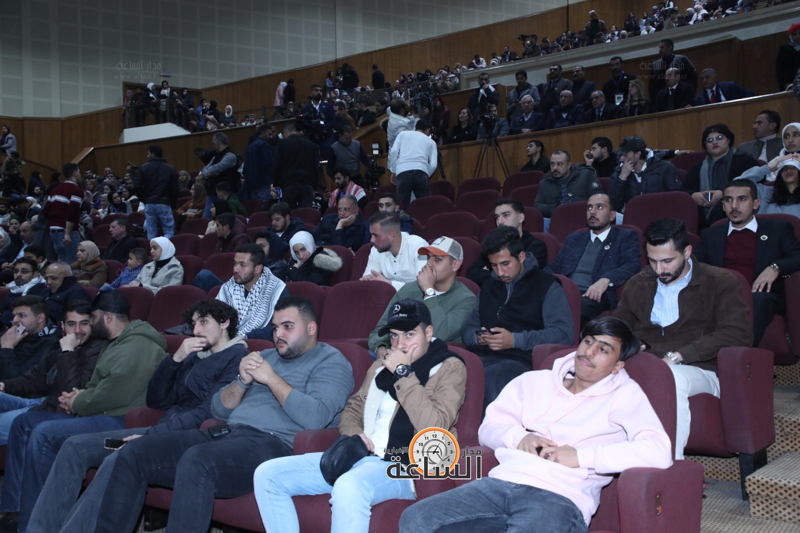 Madar Al-Saa Images 0.686773255495676