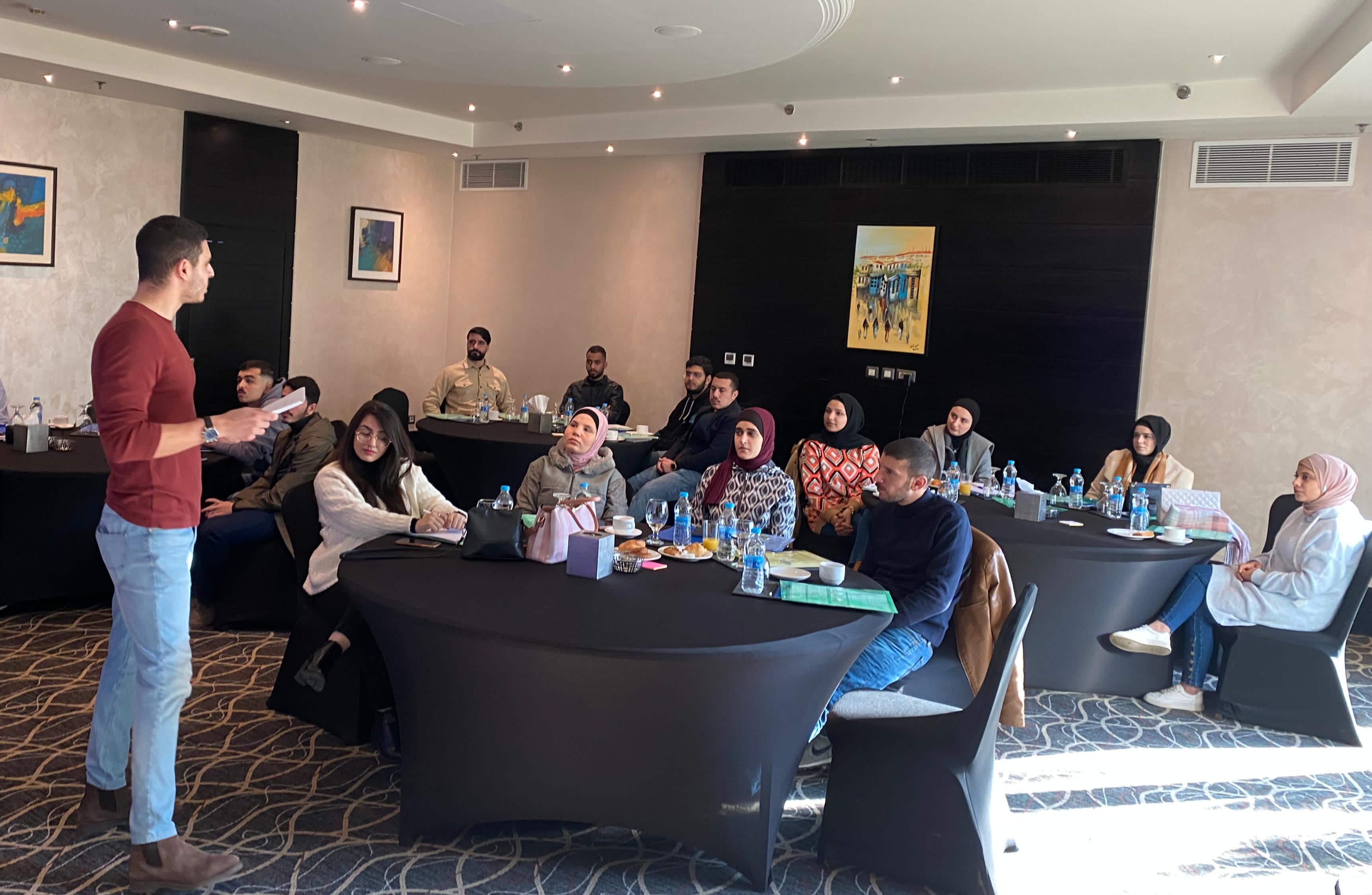 Madar Al-Saa Images 0.834505914507774