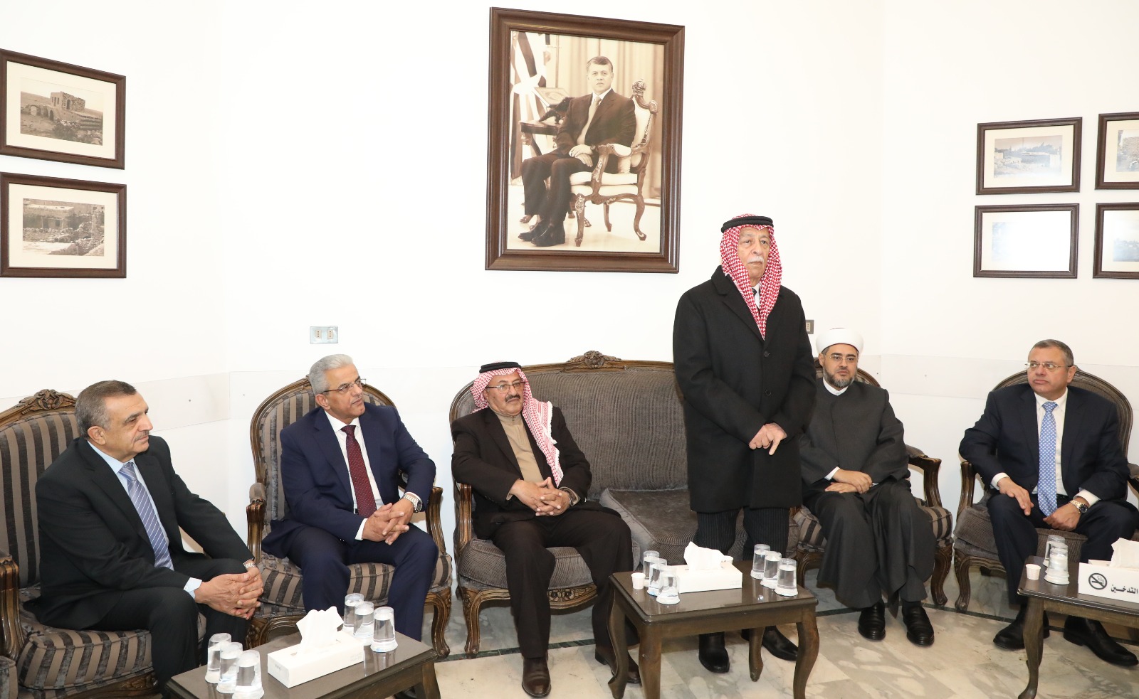 Madar Al-Saa Images 0.43210160563066435