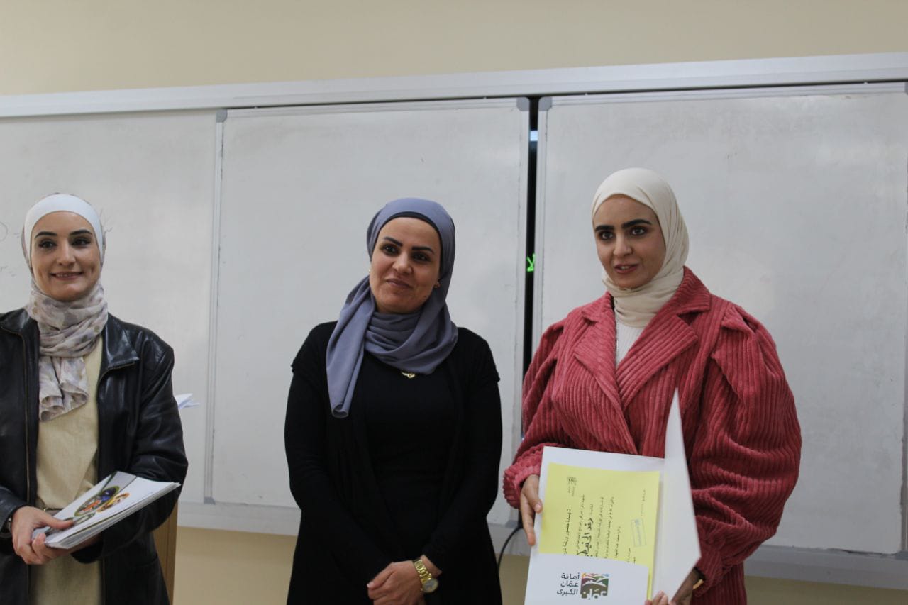 Madar Al-Saa Images 0.6403741087702375