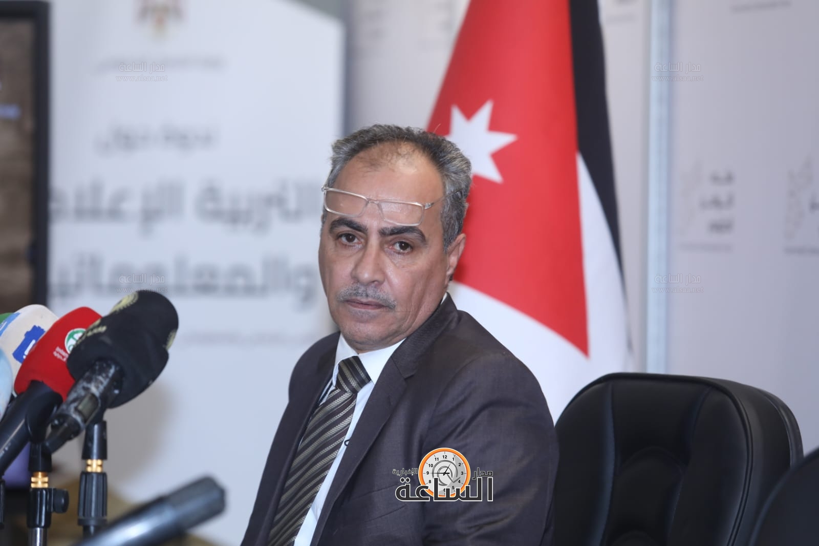 Madar Al-Saa Images 0.11861227261158613