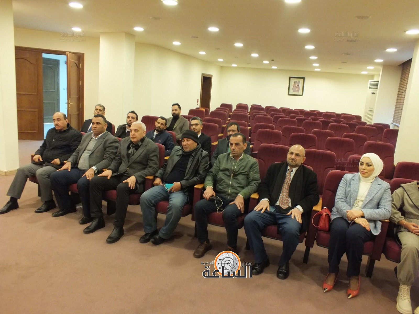 Madar Al-Saa Images 0.9376112923287068