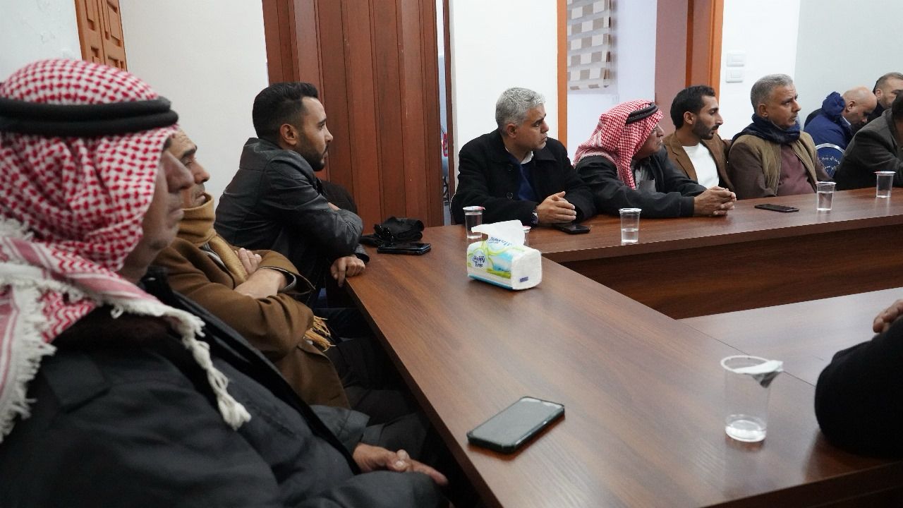 Madar Al-Saa Images 0.5356612895616102