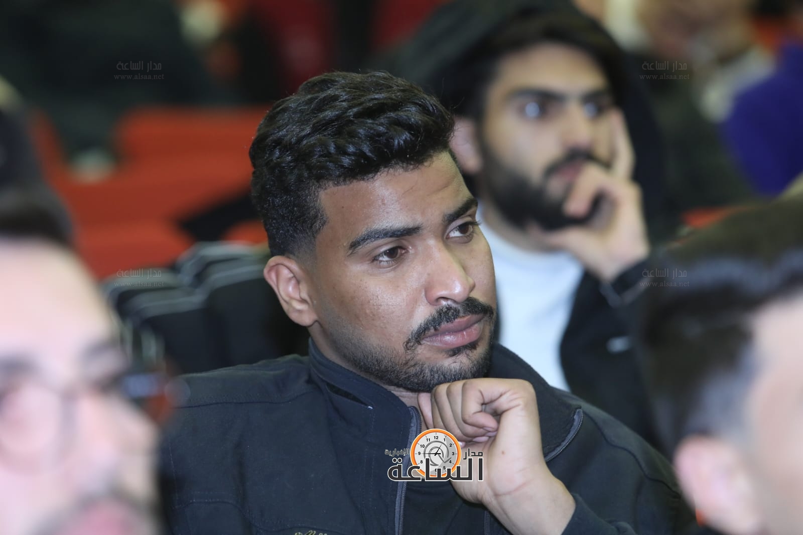 Madar Al-Saa Images 0.9881411299281073