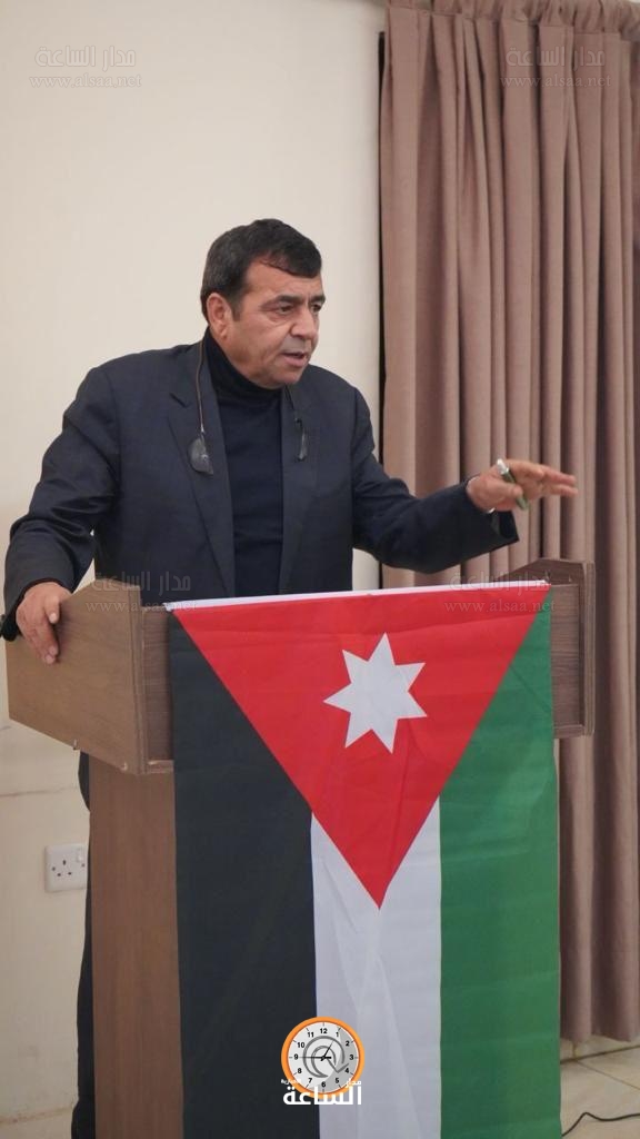 Madar Al-Saa Images 0.8789403799832445