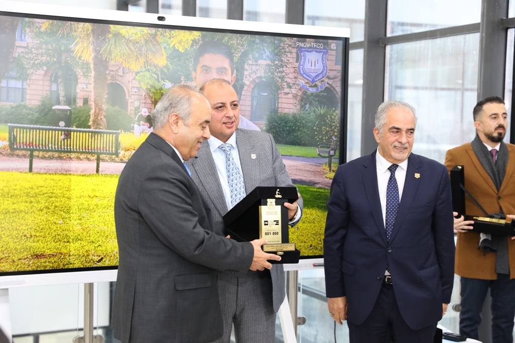 Madar Al-Saa Images 0.6228620082596403