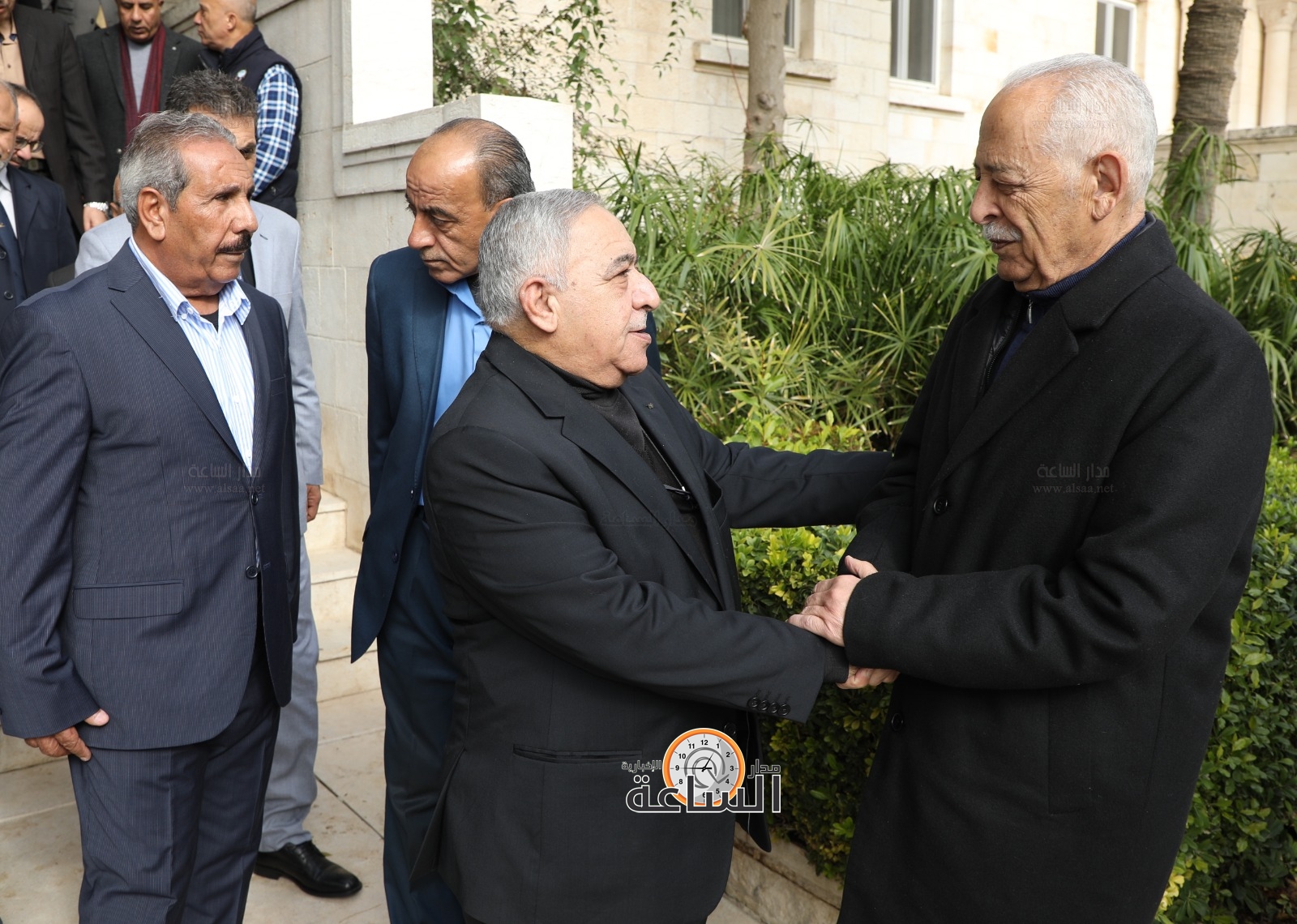 Madar Al-Saa Images 0.22439979493413587