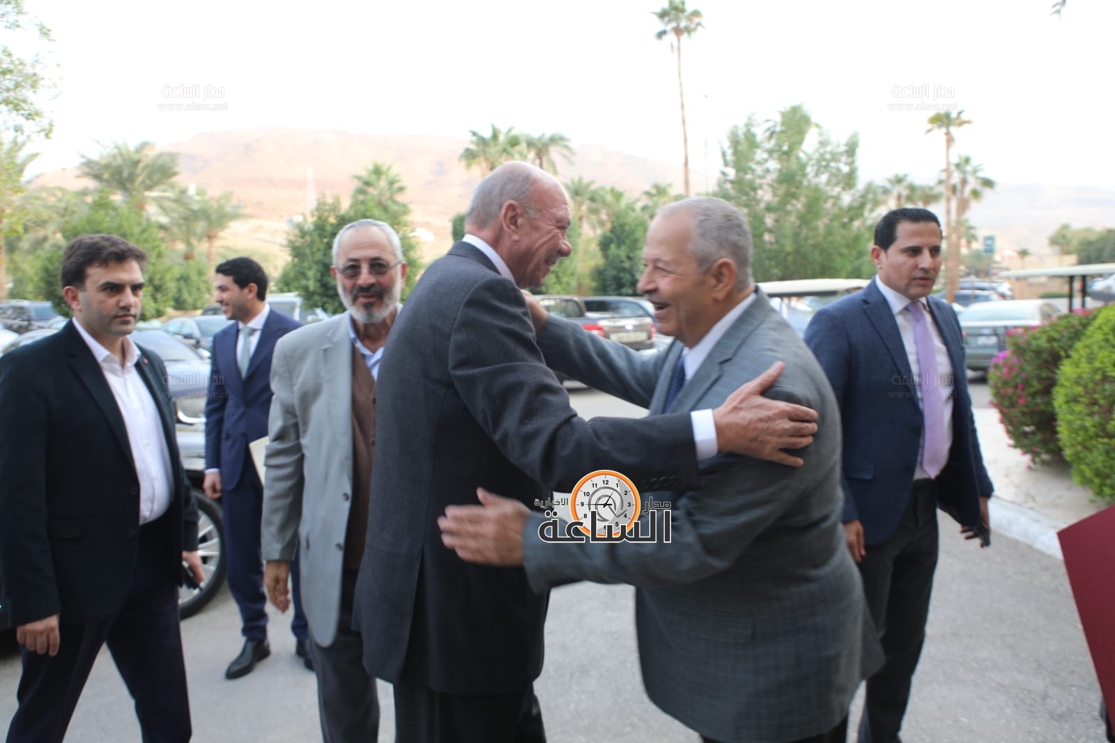 Madar Al-Saa Images 0.9574694618105948