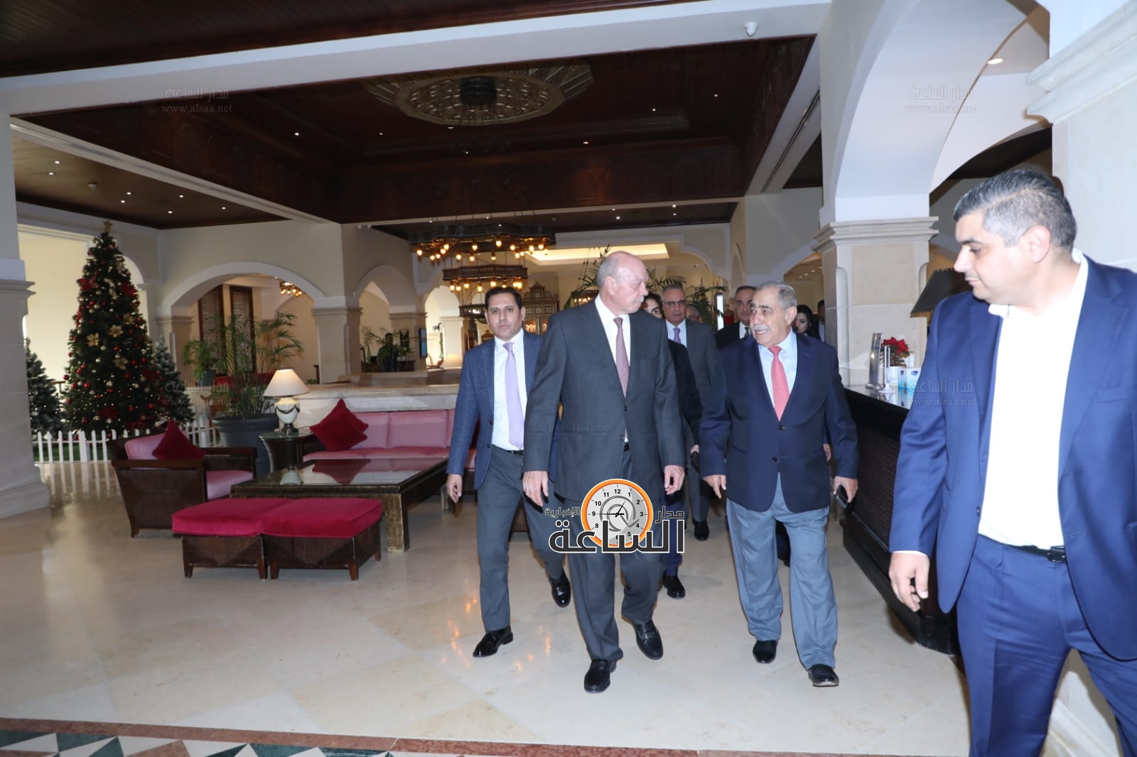 Madar Al-Saa Images 0.3854121815315923