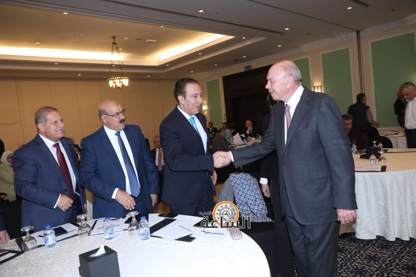 Madar Al-Saa Images 0.811387648860044