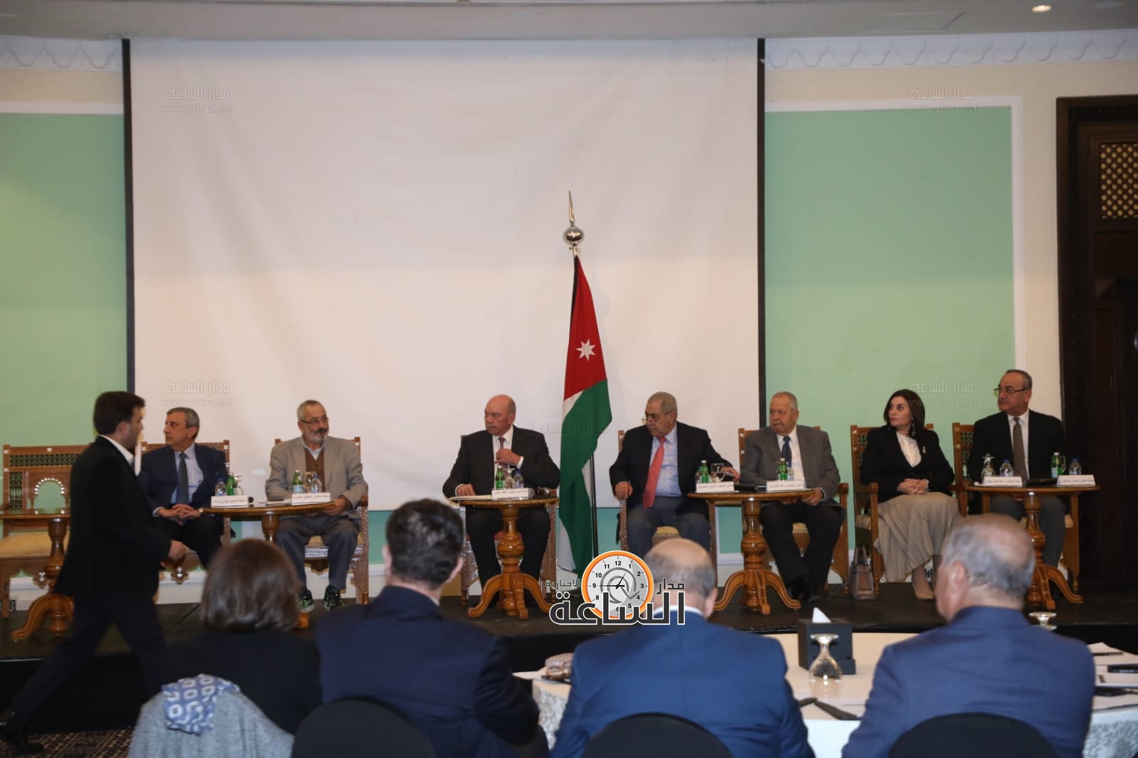 Madar Al-Saa Images 0.014909978740696106