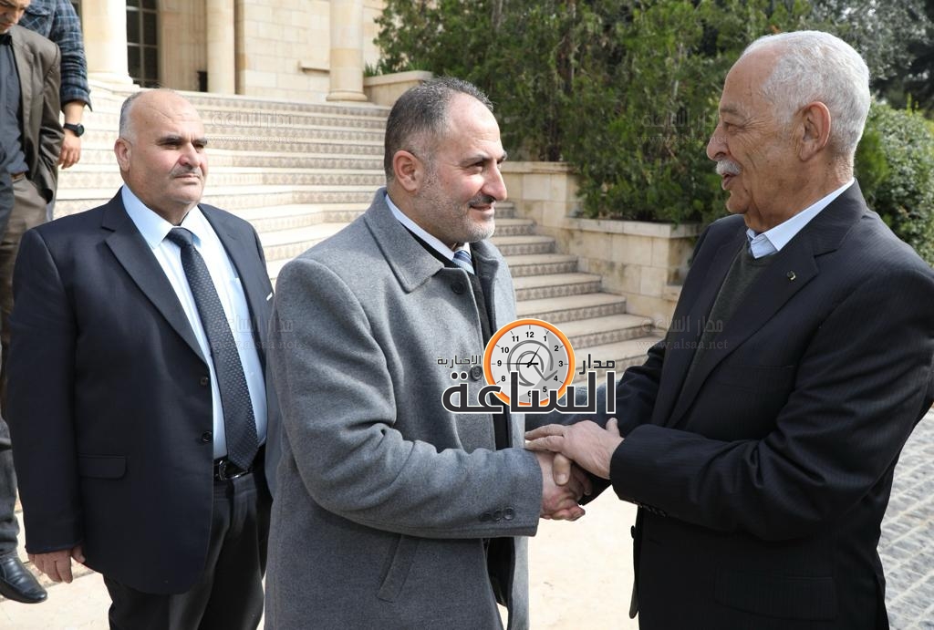 Madar Al-Saa Images 0.003823991367641222